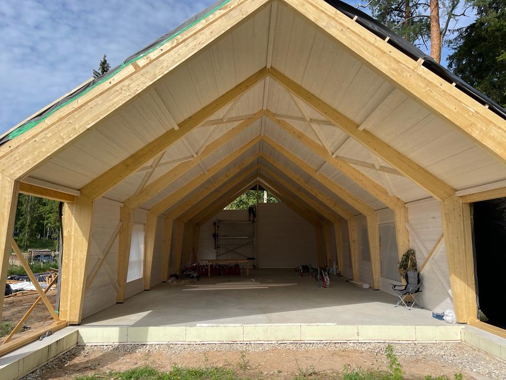 Koka angāru būvniecība