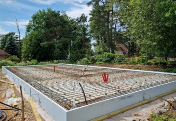 Pļatņu veidu pamatu izbūve.