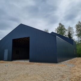 Koka angāru būvniecība